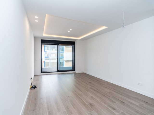 Apartamento con 2 Dormitorios  en Fuengirola