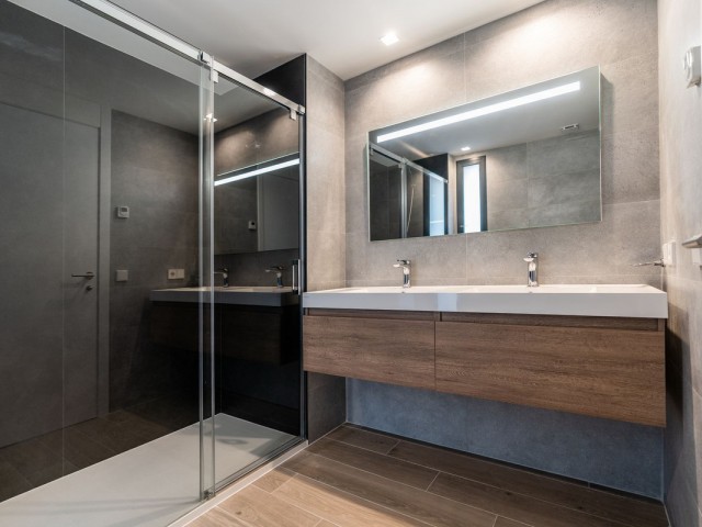 Apartamento con 2 Dormitorios  en Fuengirola