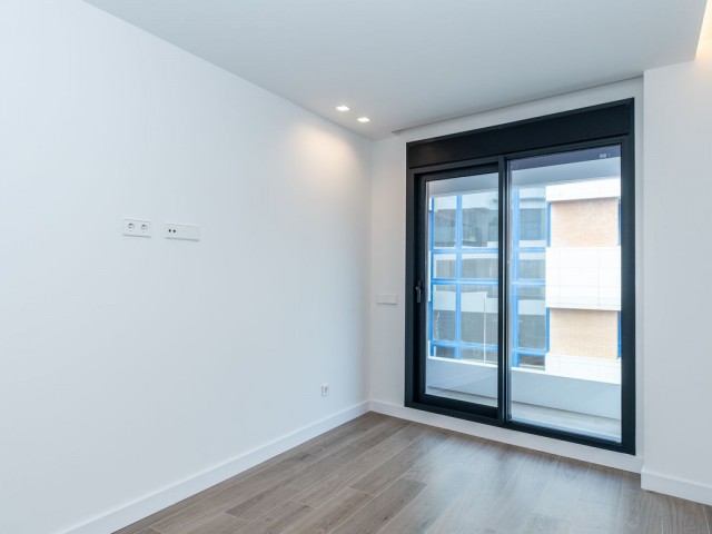 Apartamento con 2 Dormitorios  en Fuengirola