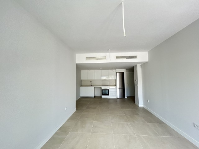 Apartamento, New Golden Mile, R5114620