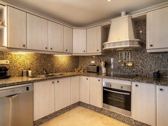 2 Schlafzimmer Apartment in La Carihuela