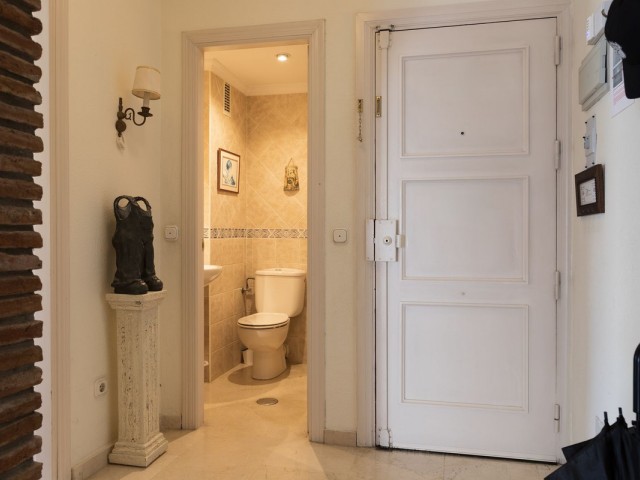 2 Schlafzimmer Apartment in La Carihuela