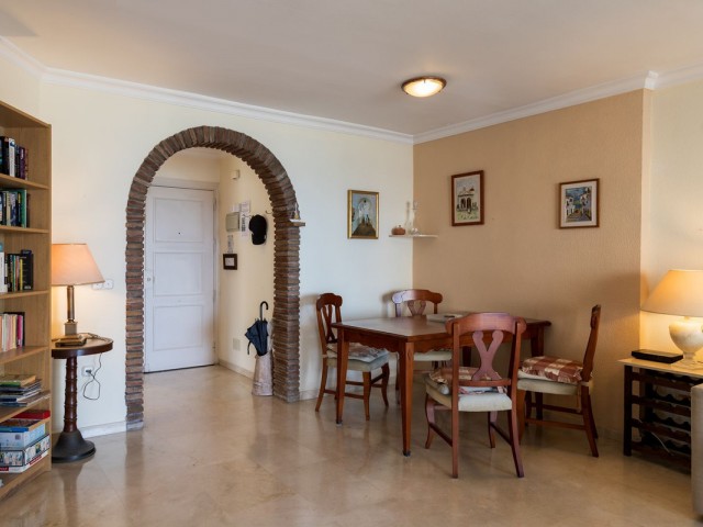 2 Schlafzimmer Apartment in La Carihuela