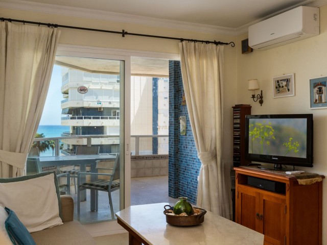 2 Schlafzimmer Apartment in La Carihuela
