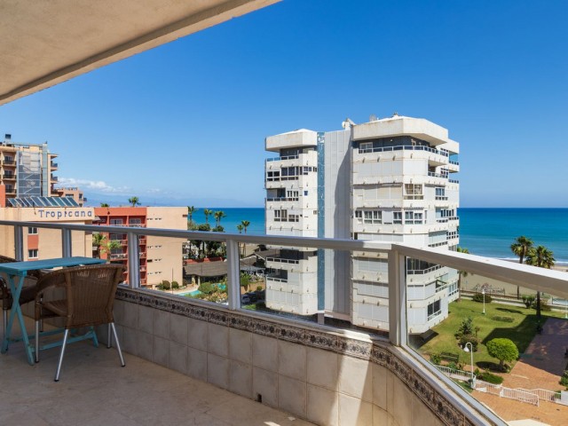 2 Schlafzimmer Apartment in La Carihuela