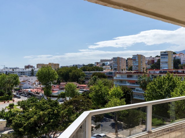 2 Schlafzimmer Apartment in La Carihuela