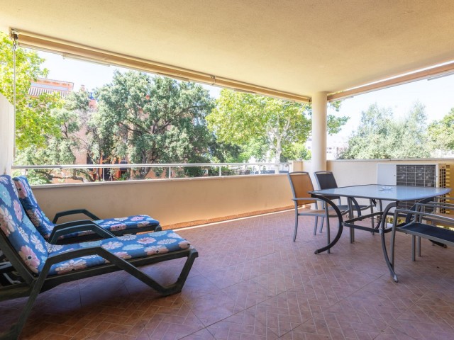 3 Bedrooms Apartment in Elviria