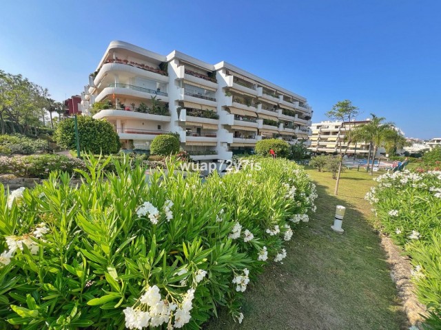 Huoneisto, Guadalmina Alta, R5114638