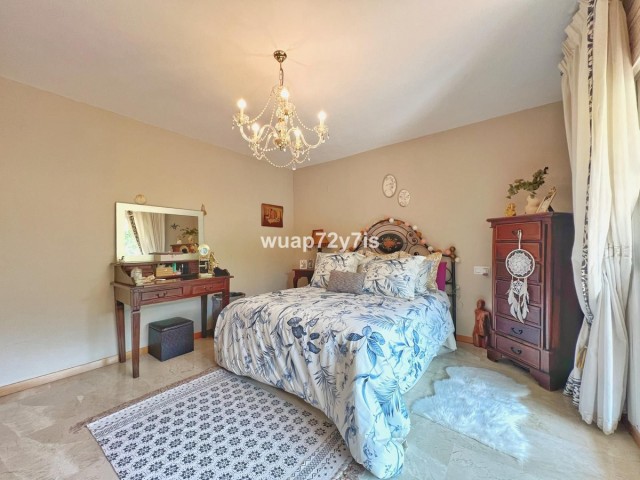 3 Makuuhuoneen Huoneisto Guadalmina Alta