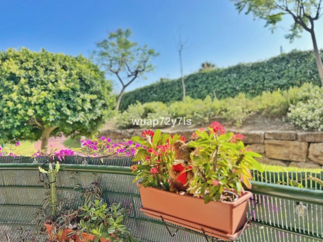 3 Makuuhuoneen Huoneisto Guadalmina Alta