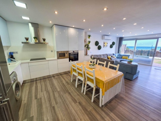Apartamento con 1 Dormitorios  en Casares Playa