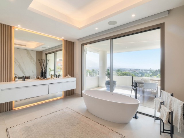 3 Schlafzimmer Villa in Nueva Andalucía