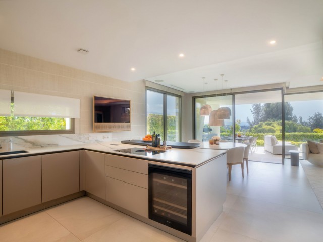 3 Schlafzimmer Villa in Nueva Andalucía