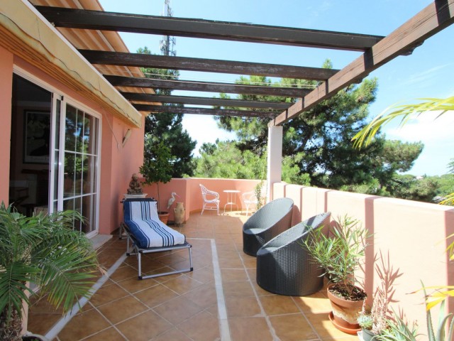 Takvåning i Elviria