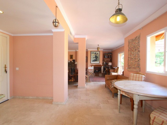 Takvåning i Elviria