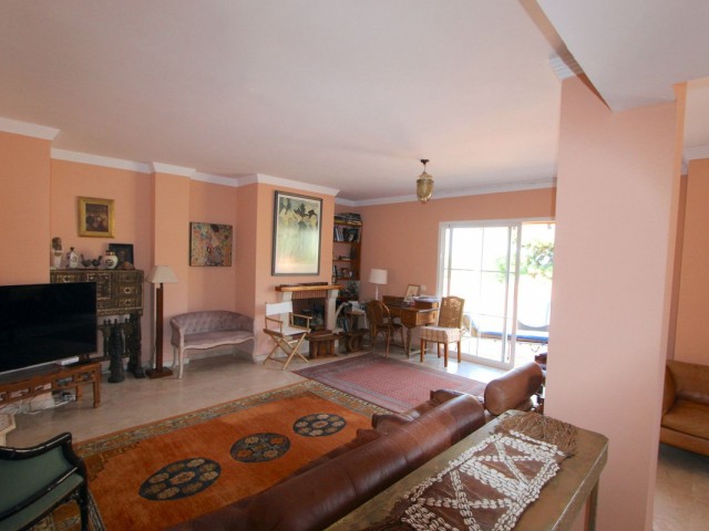 Penthouse in Elviria