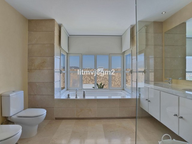 3 Bedrooms Townhouse in La Cala Golf