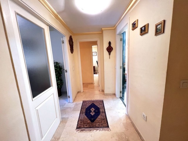 Apartamento con 3 Dormitorios  en Fuengirola