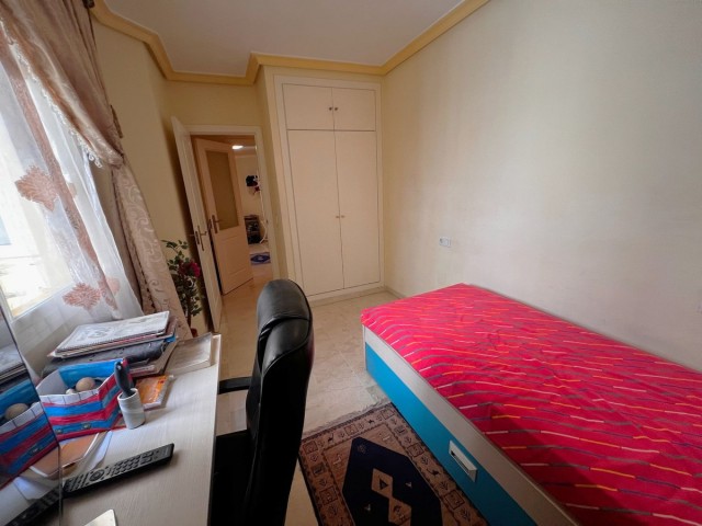Apartamento con 3 Dormitorios  en Fuengirola