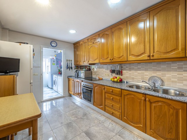 4 Schlafzimmer Reihenhaus in Nueva Andalucía