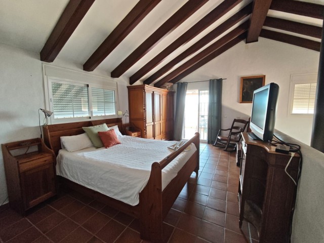 4 Sovrums Villa i Estepona