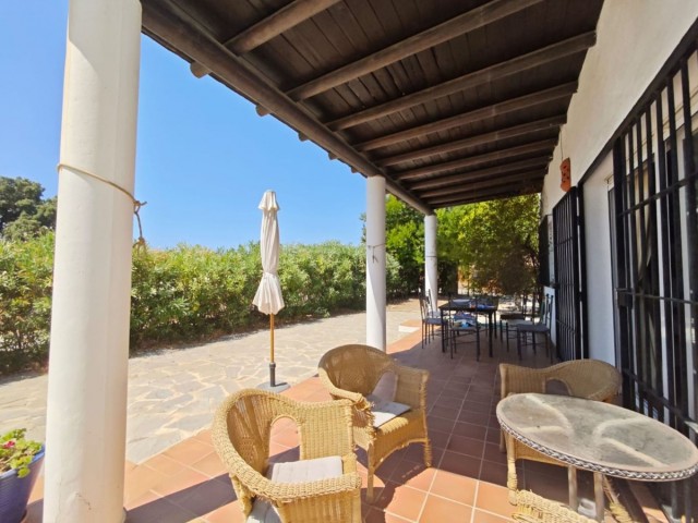 4 Sovrums Villa i Estepona