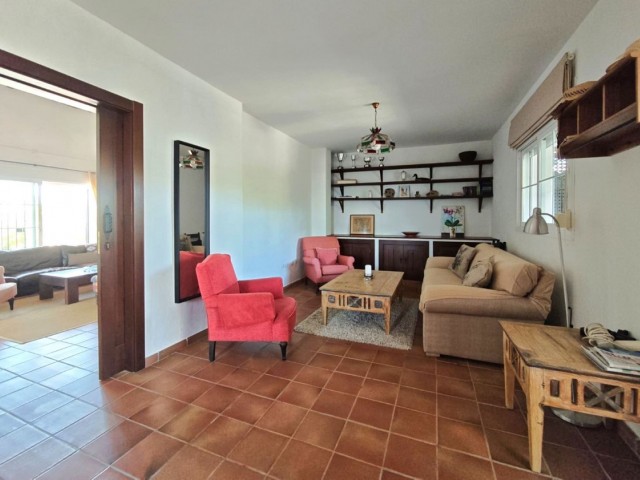 4 Sovrums Villa i Estepona