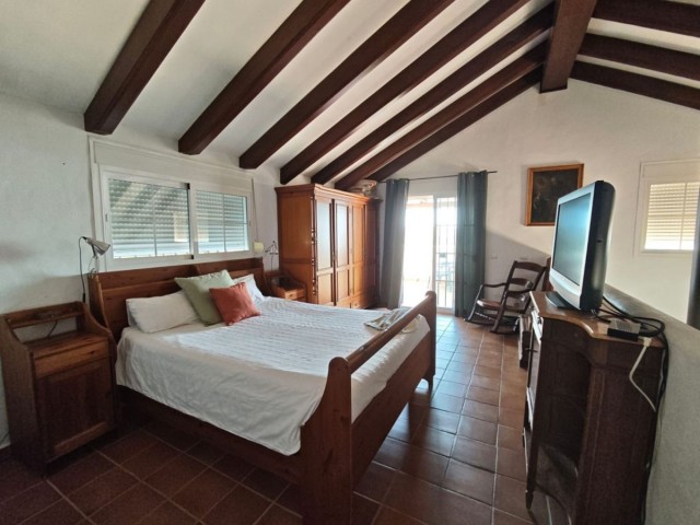 4 Sovrums Villa i Estepona