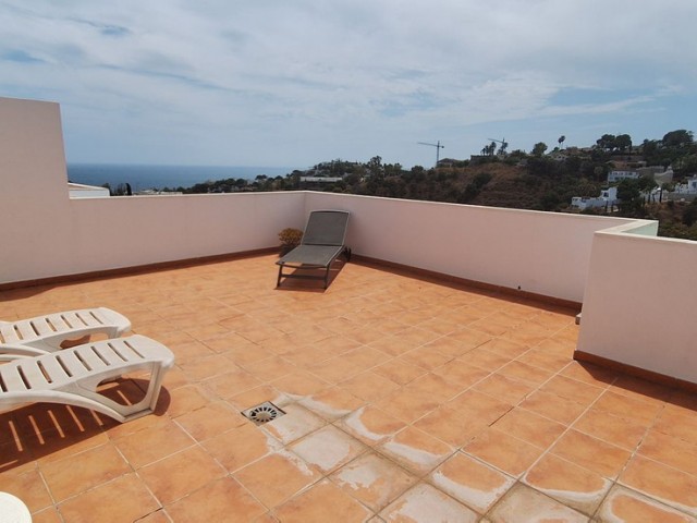 Appartement avec 4 Chambres  à Torrequebrada