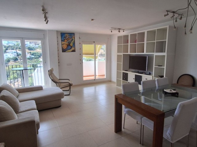 Appartement avec 4 Chambres  à Torrequebrada