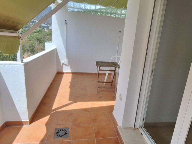 Appartement avec 4 Chambres  à Torrequebrada