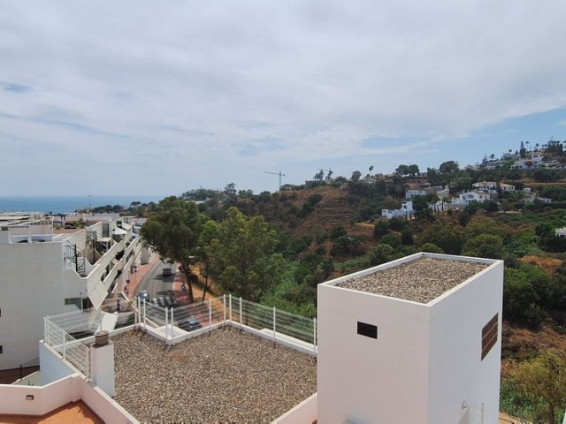 Appartement avec 4 Chambres  à Torrequebrada