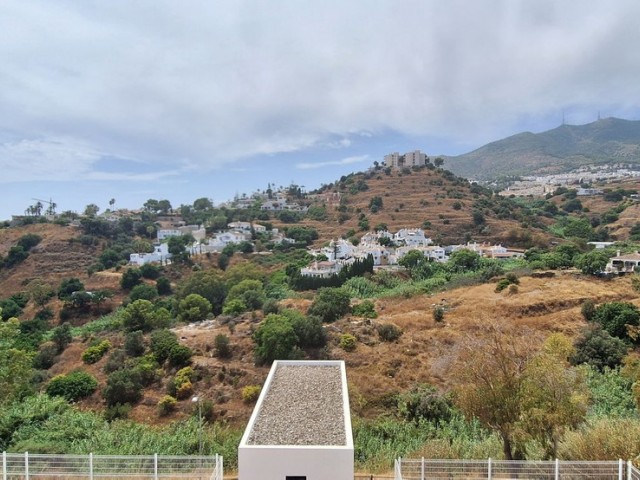 Appartement avec 4 Chambres  à Torrequebrada