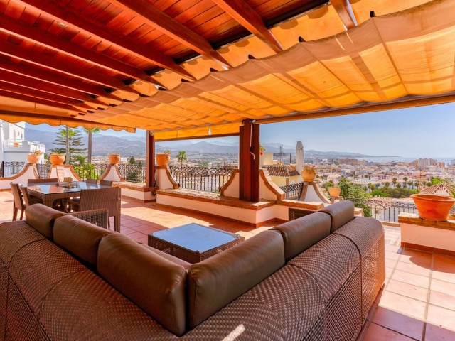 Villa avec 9 Chambres  à Torre del Mar