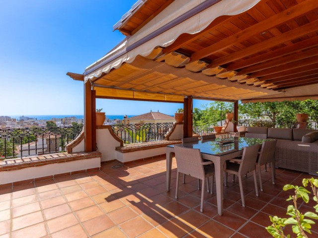 Villa avec 9 Chambres  à Torre del Mar