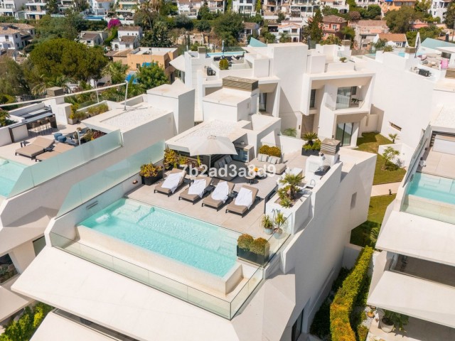 3 Schlafzimmer Villa in Nueva Andalucía