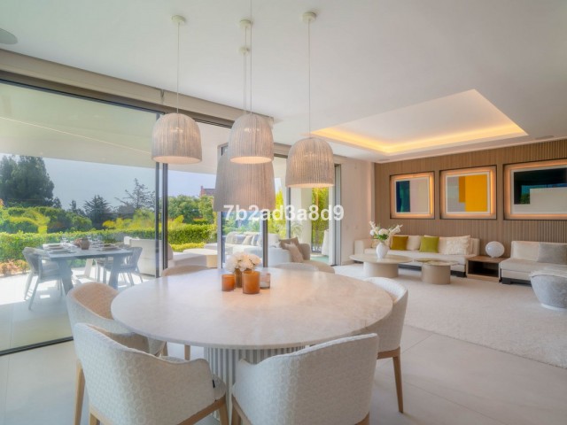 3 Schlafzimmer Villa in Nueva Andalucía
