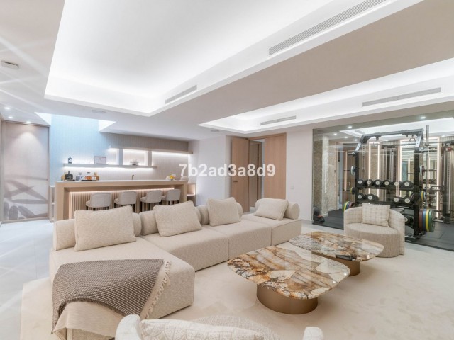 3 Schlafzimmer Villa in Nueva Andalucía