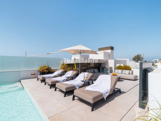 3 Schlafzimmer Villa in Nueva Andalucía