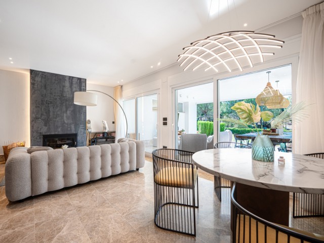 3 Bedrooms Townhouse in Marbella