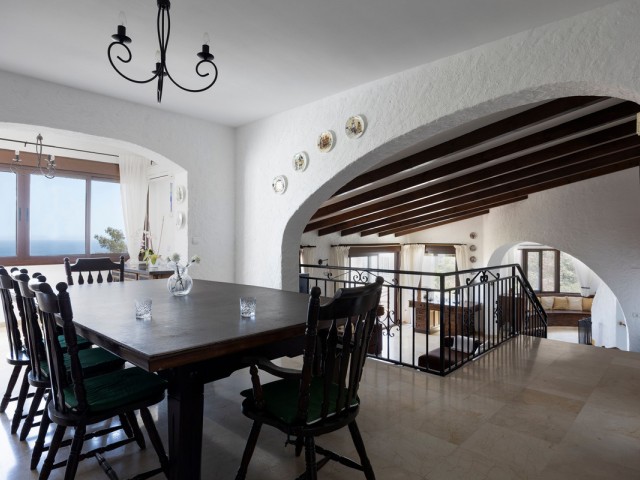 6 Bedrooms Villa in Torremuelle
