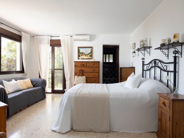 6 Bedrooms Villa in Torremuelle