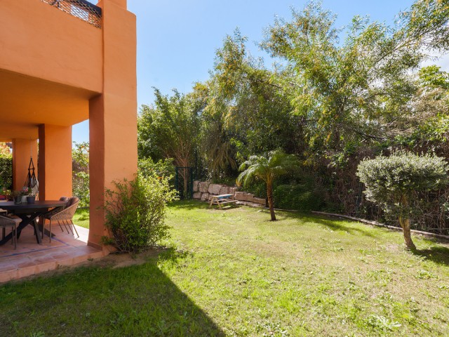 3 Bedrooms Apartment in Benahavís