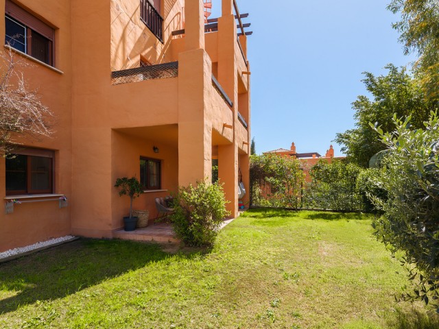 3 Bedrooms Apartment in Benahavís