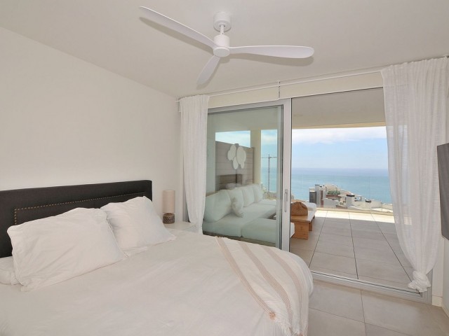 Apartamento con 3 Dormitorios  en Fuengirola