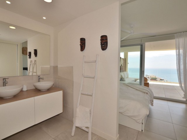 Apartamento con 3 Dormitorios  en Fuengirola