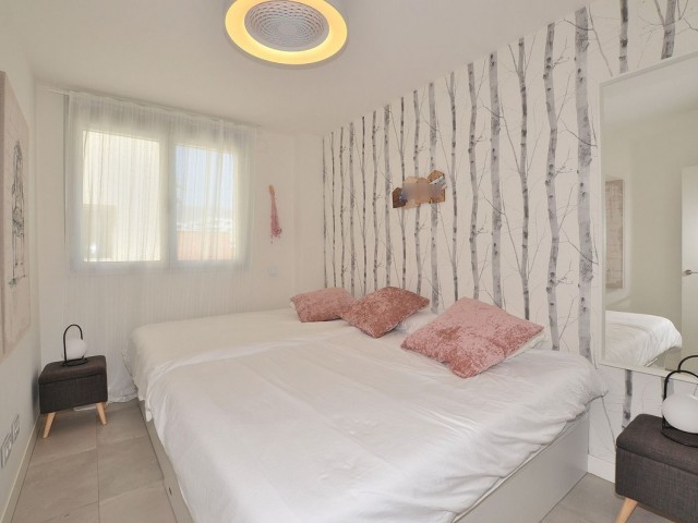 Apartamento con 3 Dormitorios  en Fuengirola