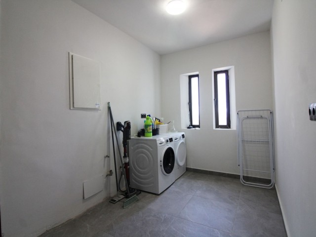 3 Bedrooms Villa in Benalmadena