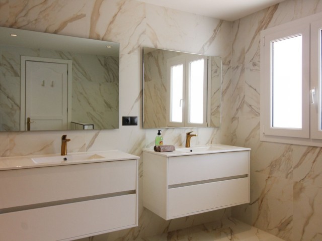 3 Bedrooms Villa in Benalmadena