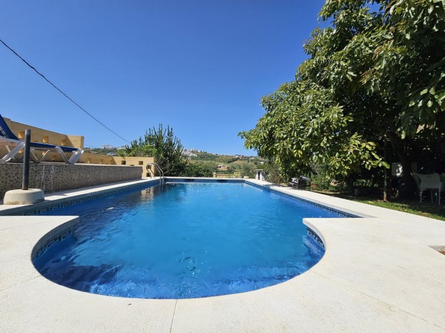 2 Schlafzimmer Villa in Casares
